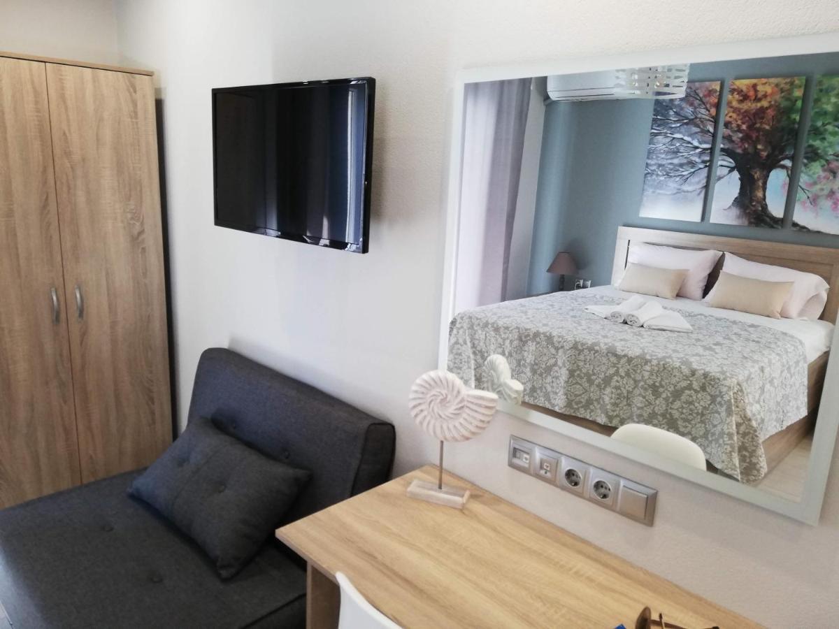 Apartment Haus Viktoria 1 *